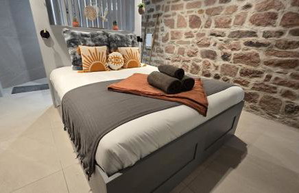 La Cav'O Bulles - Balnéo privative - parking - Foto 10