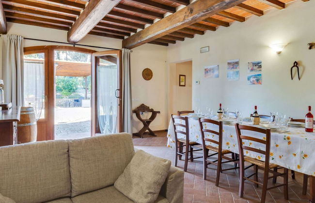 Farmhouse in Tuscany With Pool & Vineyard View - Foto 27