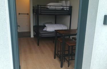 Studio 2 à 4 personnes, 12 kilomètres du parc du Puy du F - Photo 3