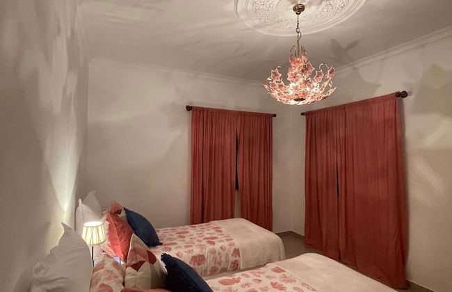 Summer Villa With Heated Private Pool - Photo 32