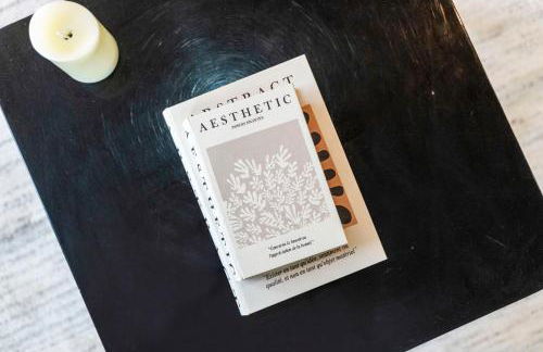 Luxury 1-Bed Apartment in JQ, Sleeps 3, Parking & Netflix, Ideal for contractors - Foto 12