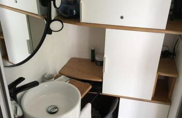 Studio le Nid, vue mer, village et collines avec terrasse - Foto 10