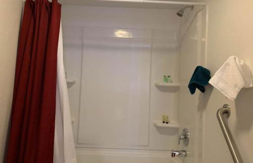 The Wing at Kingston East - Photo 12