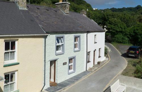 Maelfa Crannog Isaf Llangrannog - Photo 15