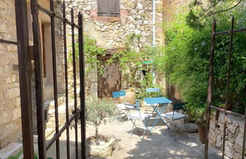 Chez Franck, charmant dorpshuis met unieke sfeer - Foto 1