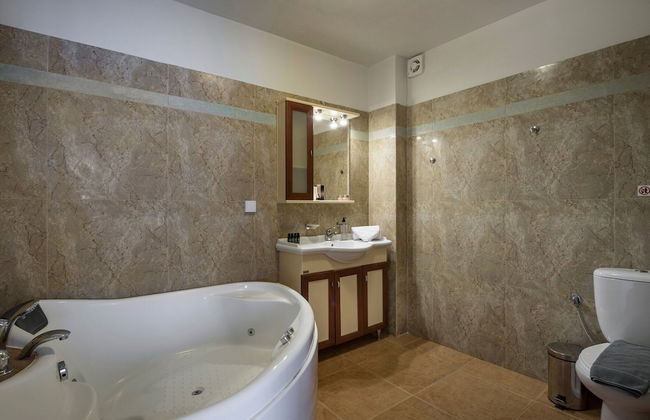 Luxury Villa With Amazing Sea Views, Private Pool, Near the Beach - Foto 22