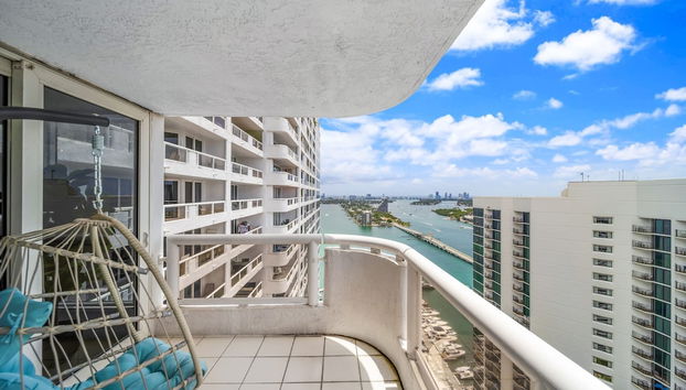 Opal Crush Water View-host Covers Service Fees - Foto 5, Habitación