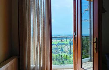 Wooden Sofita House with Unlimited View - Foto 1