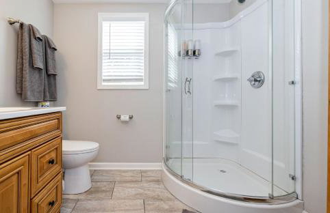 OPEN 4BR2BA Sleeps 8 Near Hwy Covered Deck - Foto 23