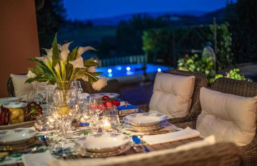 Villa Chianti, your Secret 4 Bedrooms Retreat with View over the Vineyards in Marcialla - Foto 124