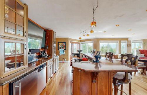 Alaska Sundance Retreat - Photo 13