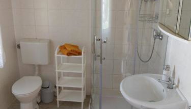 Storchennest an der Spree in Radinkendorf - Foto 2