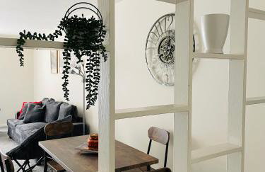 Large 2BR2BA Apartment Ideal for Long Stays - Foto 6