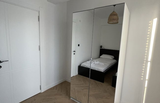 OlivAparts - Photo 6