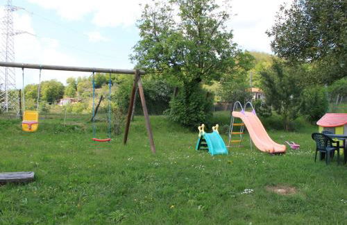 Holiday Home in Mulazzo With Natural Pond - Foto 24