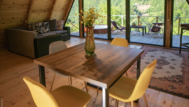 Coin salon dans le hall