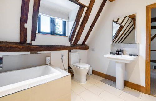 Period Luxury Converted Barn Windsor/Maidenhead - Perfect for family groups - Foto 45