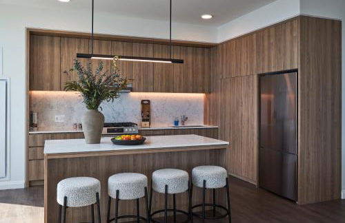 Lux Apts with Lake Views and Top Amenities - Foto 62