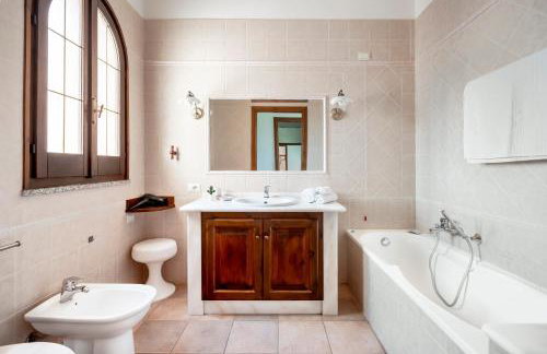 Villa Ornella - 3 bagni, giardino, mare a 1 minuto - Foto 13