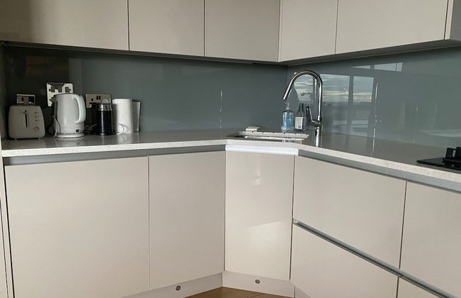 2 Bed Flat - Sleeps 4 - Parking - Wifi - Foto 5