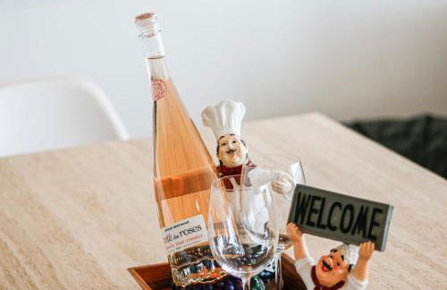 Malibu Beachfront Home with Rock Spa Ocean Views & Huge Deck - Foto 14