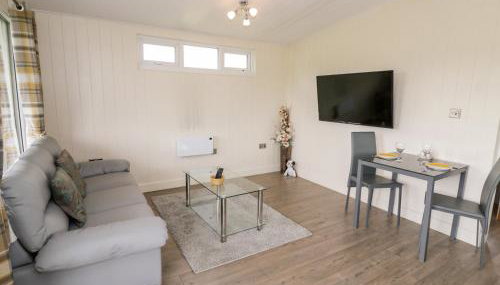 Cotswold View 3 - Photo 3