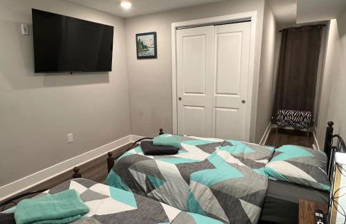 Charming 3BR 2BA with Private Patio - Foto 13