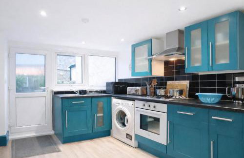 Cosy Coastal Townhouse 10-Min-Drive to Beach - Foto 5