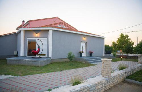 Apartmani Toni - Photo 48