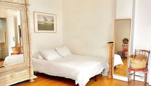 Charming studio in a courtyard in Paris - Foto 2