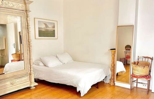 Charming studio in a courtyard in Paris - Foto 2