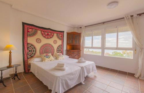 The Ocean Retreat - Beach Villa 30m next to the sea - Photo 5