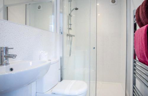 Taliesin - 5 Bedroom Holiday Home - Tenby - Foto 22