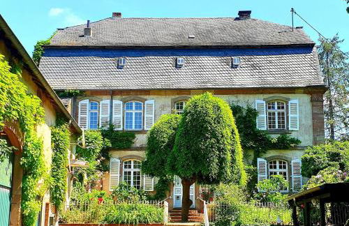 Schloss Hilbringen Wirtschaftsgebäude - Foto 9