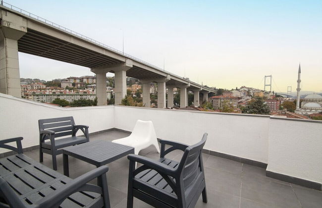 Sleek House With a Lovely Terrace in Besiktas - Foto 21