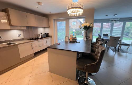 Luxury Durham Home in DH1, Free Parking, No Fees - Foto 40