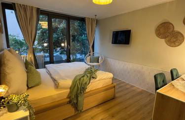 Bohemian Chic Sage Dreams - Munich Central Station - Foto 5