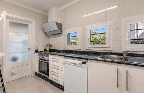 LA GOLA APARTMENT, First-line Beachfront, Newly Refurbished - Foto 13