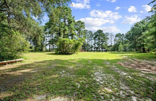 Modern Airstream Glamping with Pond Views in Rural South Carolina - Photo 20