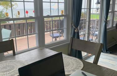 Lakeview - Lake Erie - Ashtabula, OH - 5 Min to GOTL - Fireplace- Deck - King Bed - Foto 10