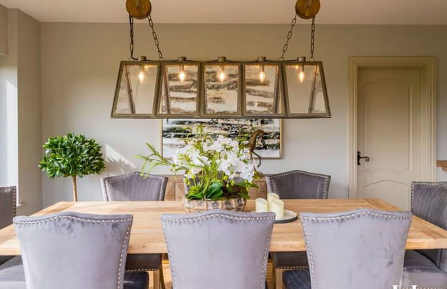 Luxurious 4 Bedroom Vineyard Villa Stanlake Park - Foto 25