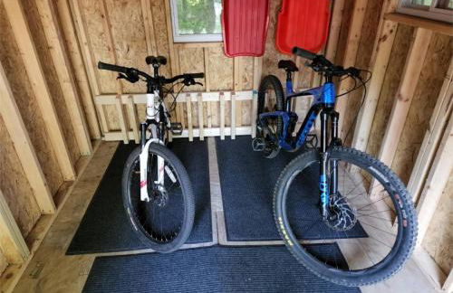 Fun In Fun Out Ski Home - Upper Unit, Renovated 3BR-2BA, Hot Tub, Close to Resort - Foto 39