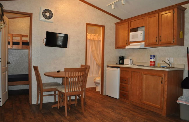 Camp Cardinal Gloucester Point - Photo 8