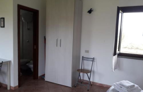 Monolocale con giardino - Foto 10