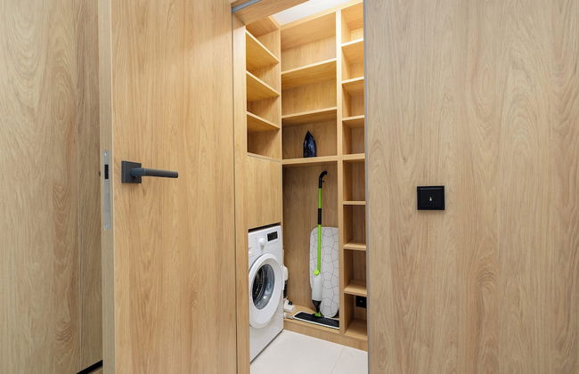 Beachside Apartment by Renters - Photo 19