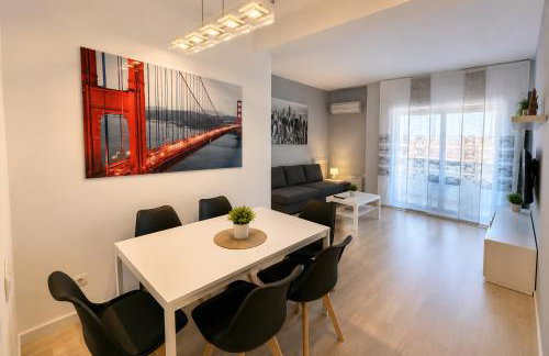 Apartamento Plaza de Castilla II - Urbano con Estilo y Funcional - Foto 4