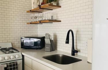 Waters Edge Lakefront with Kayaks Fire Pit and Dock - Foto 6