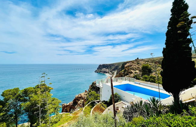 Sea View Escape in La Garrofa - Photo 20