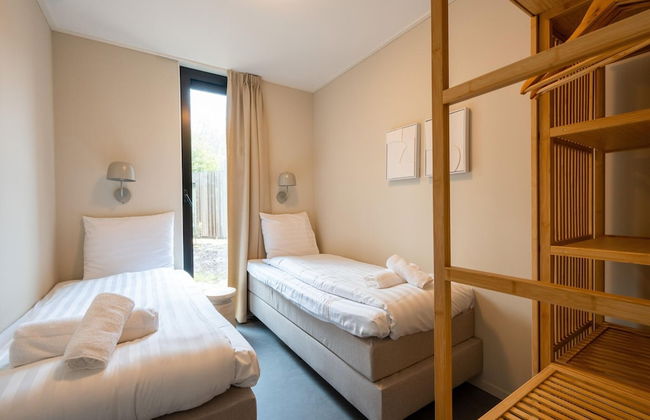 Luxury Villa With hot tub on the Horsterwold - Photo 3