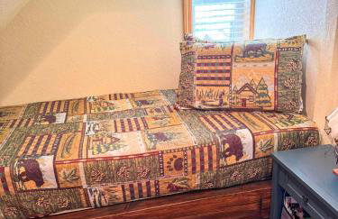 TahoeCozy with Pool Hot Tub and Near Northstar - Foto 51